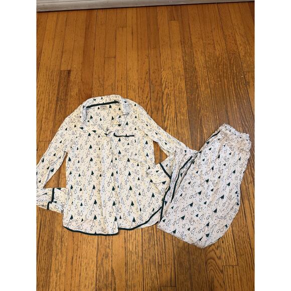Soma Pajama Set Womens XS White Holiday Tree Print Long Sleeve Button Up Pants - Picture 1 of 8